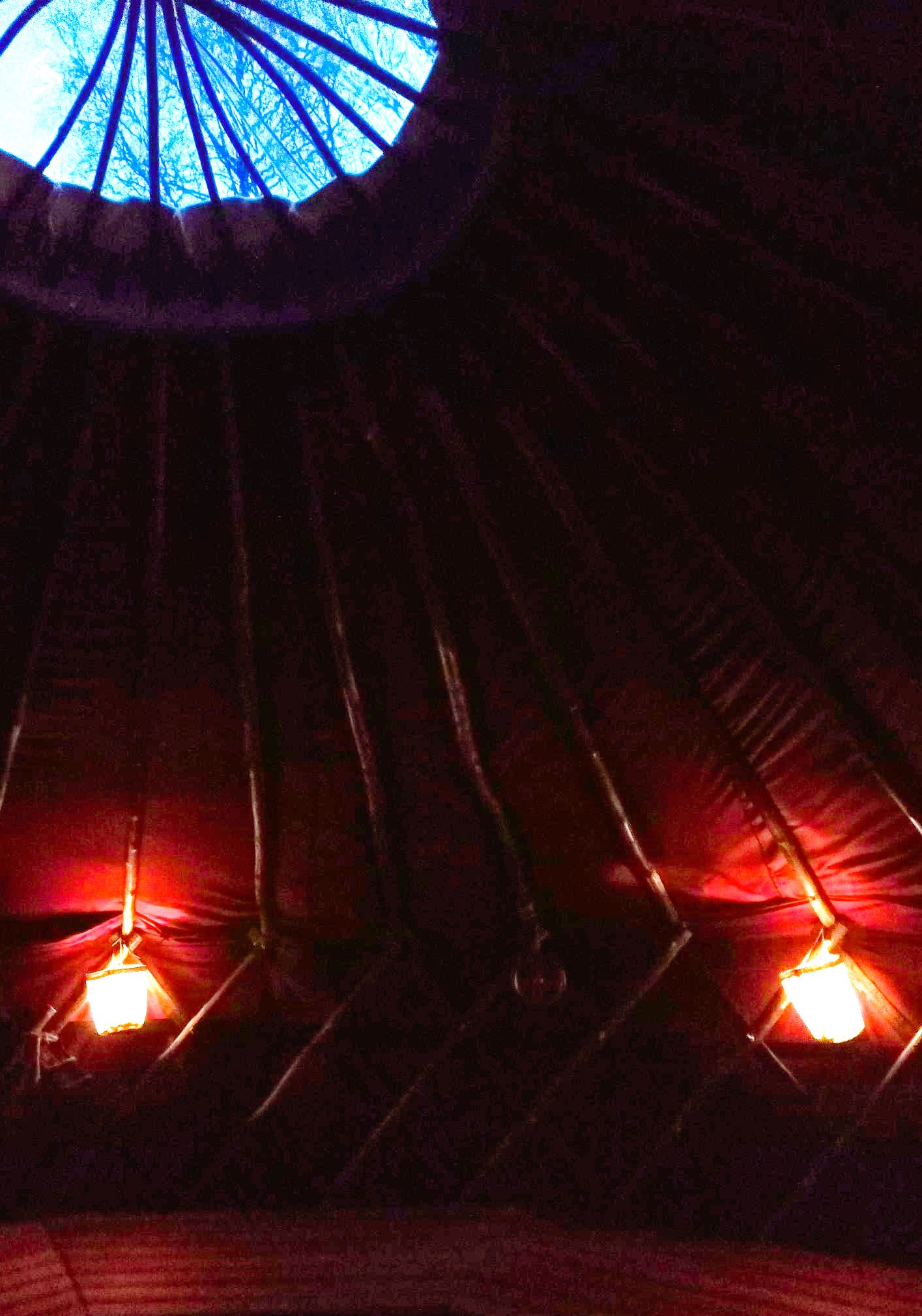 The jurttasauna is a caretaking sauna.